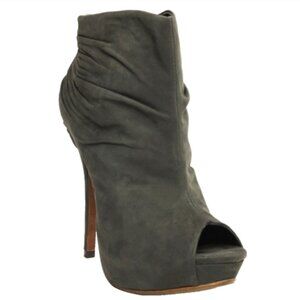 NWOB Schutz Gray Bree Peep Toe Chinchilla Ankle Boot